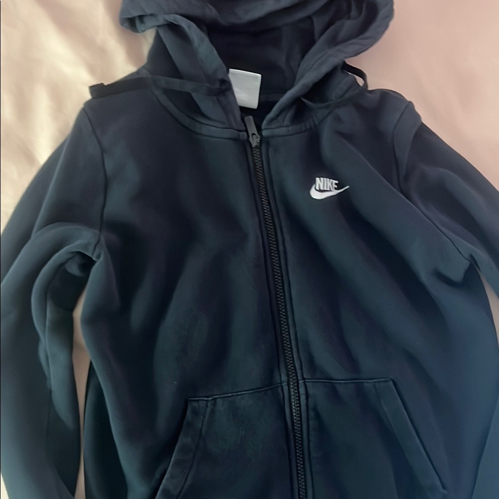 Nike Black Athletic Jacket with Hood and Zip-Up Design